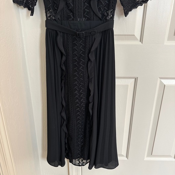 Self-Portrait Black Guipure Lace Pleated Midi Dress – Ruffle High Neck Belted 2 - Picture 4 of 12